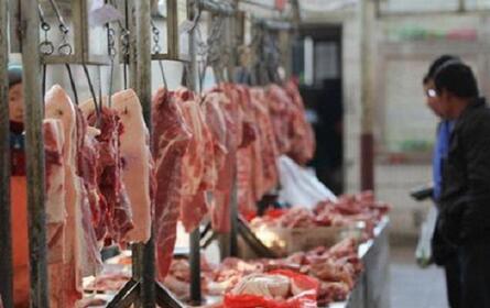 猪肉价格暴涨，企业都做不起火腿肠了！