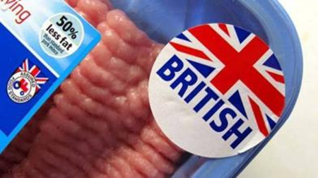 英国猪肉自给率才56%，16年前十月还向中国出口1万多吨猪肉
