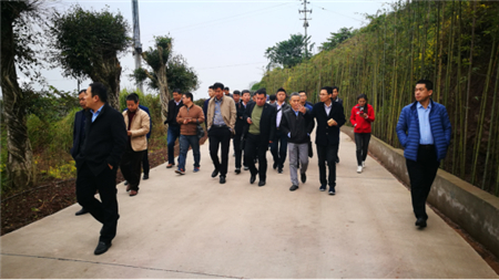     2017年11月21日，天兆猪业盛情接待了由山东省饲料协会与重庆市畜牧业协会联合组织，20余家饲料企业相关负责人组成的考察团。