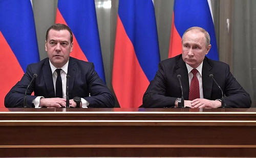 俄罗斯政府全体辞职，普京提议的新总理是谁？